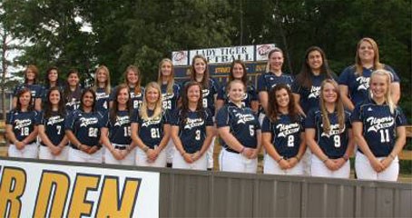 etbu softball team