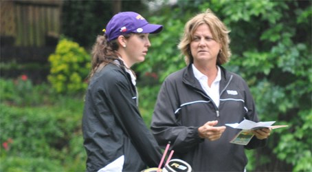 umhb women golf 2