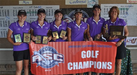 umhb women golf champs 12