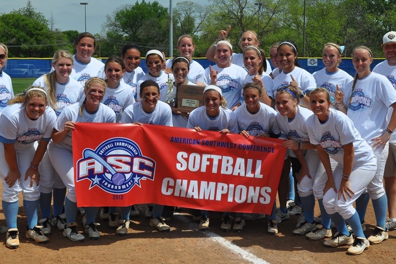 etbu title softball 13 2
