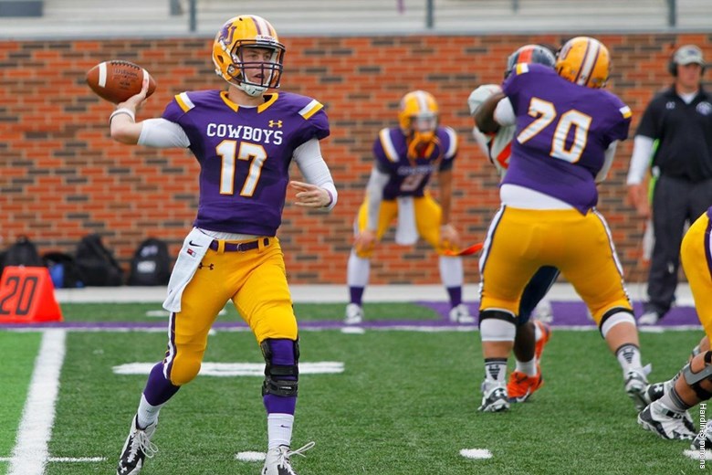 Hardin-Simmons Cowboys building around junior college transfers