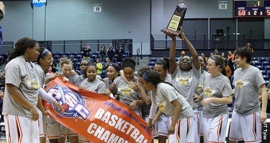 UTT-wbkb champs2014
