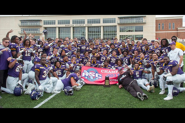 2017 FB ASC Champs UMHB